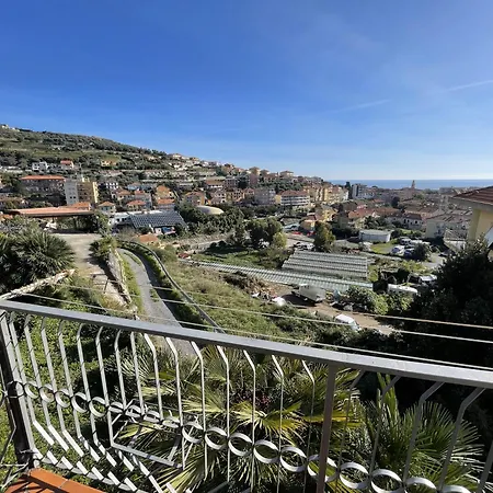 Casa Di Maria بيت للعطل *